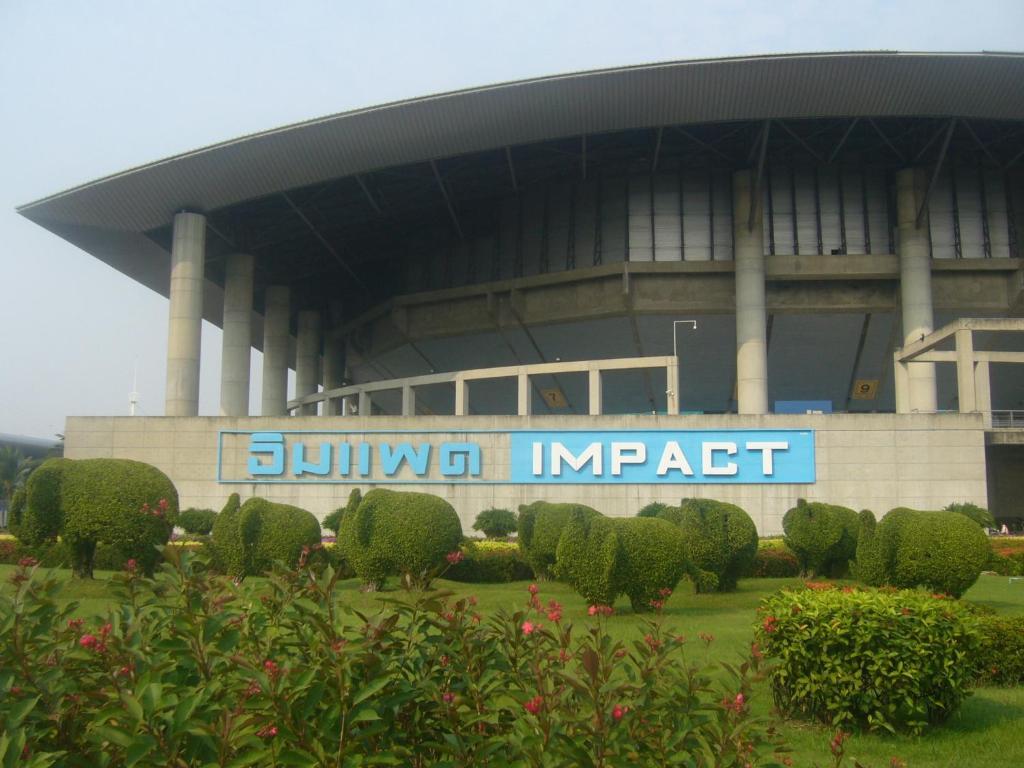 Impact Don Mueang Bangkok Guest House Luaran gambar
