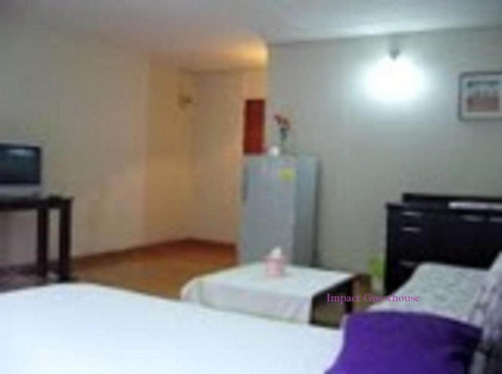 Impact Don Mueang Bangkok Guest House Luaran gambar